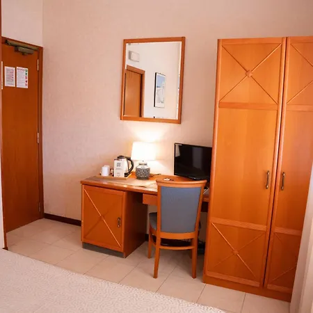 Hotell Pardini Viareggio